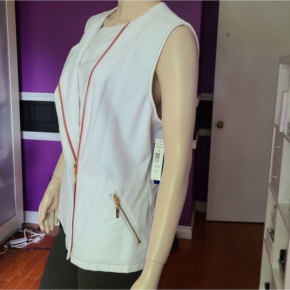 Double Breasted  Vest - Picture 4 of 8